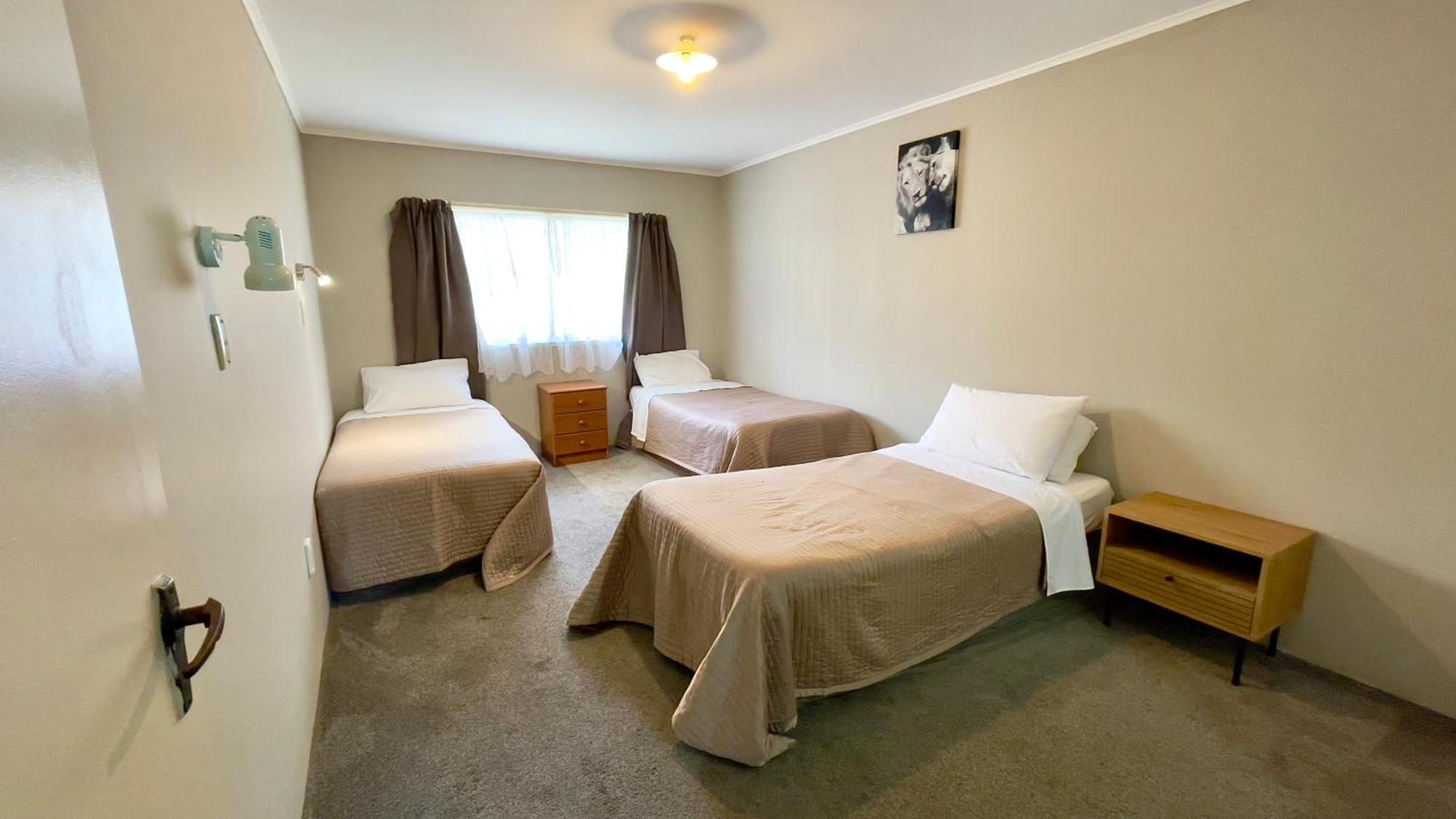 Waiuku Motel Ngoại thất bức ảnh